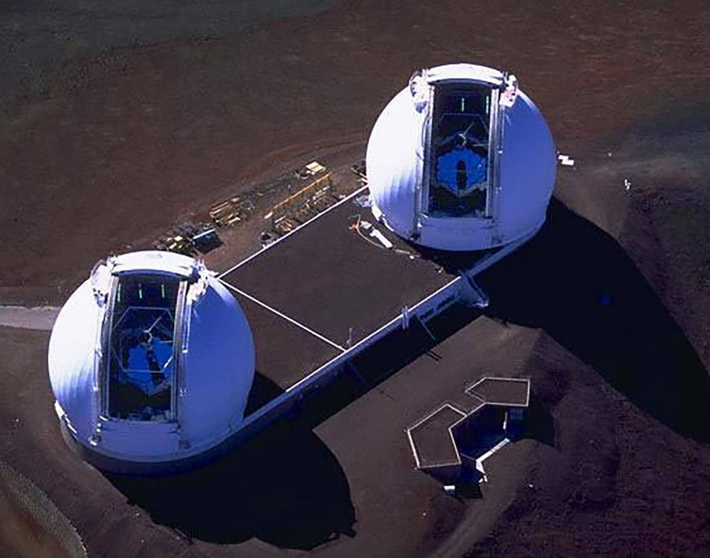 天文|最遥远的类星体，130亿年前的光，给现在的我们带来什么？