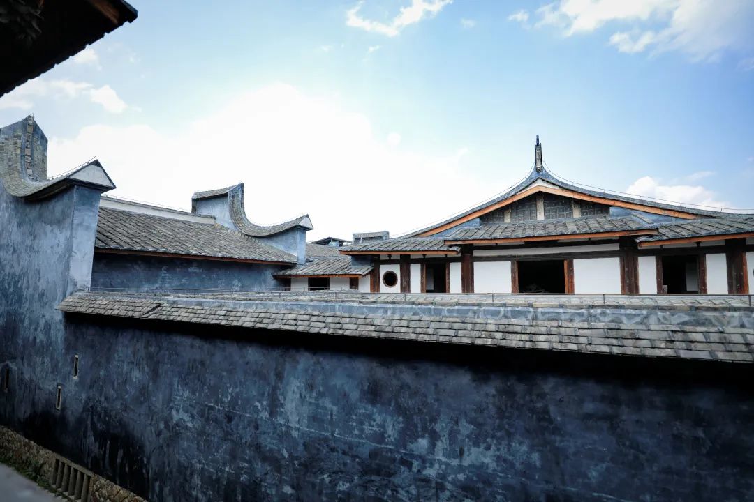 闽清古厝在尘埃中触摸粉墙寻找藏在角落里的宏琳厝记忆