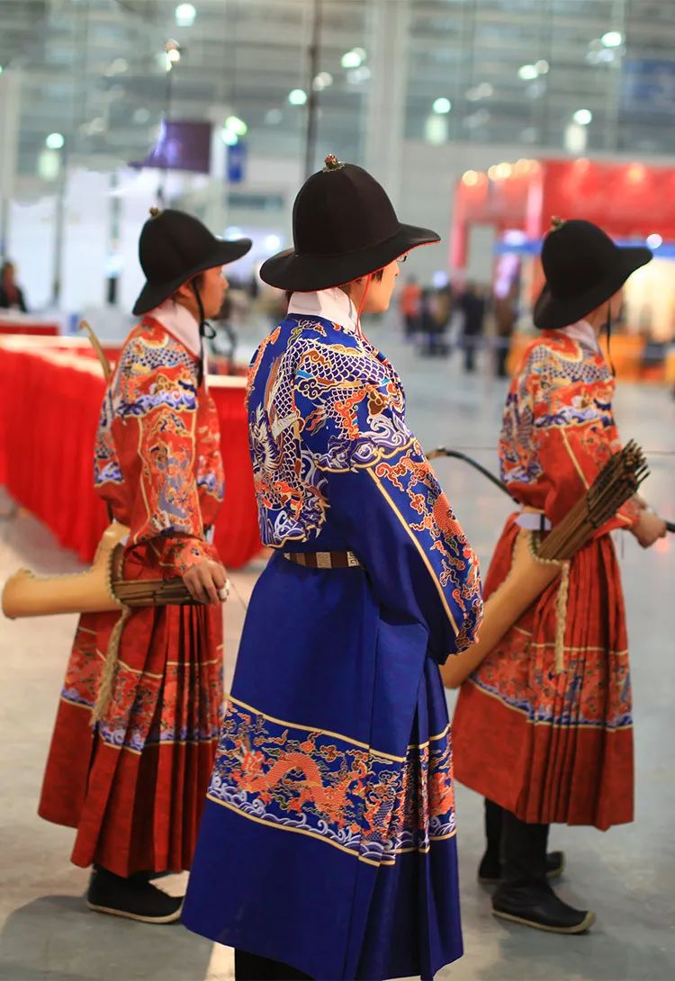 明清时期大明锦衣卫曳撒贴里