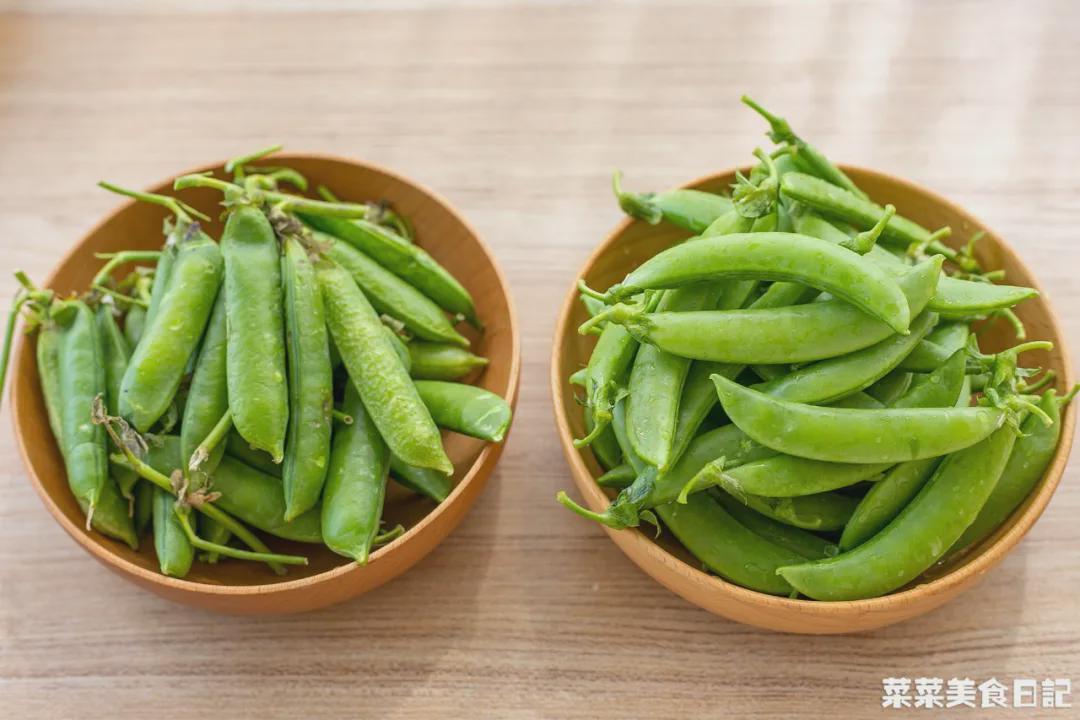 菜豆,云扁豆,四月豆科属:豆科菜豆属食用部位:豆荚,豆子推荐菜谱:榄菜