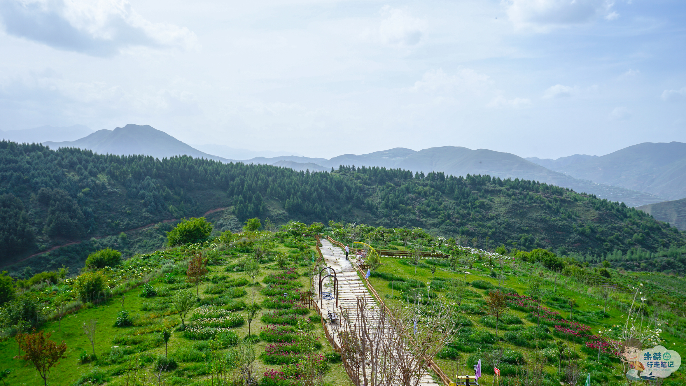 臨洮也有南屏山有不遜杭州南屏山的景緻還有民間藝術活化石