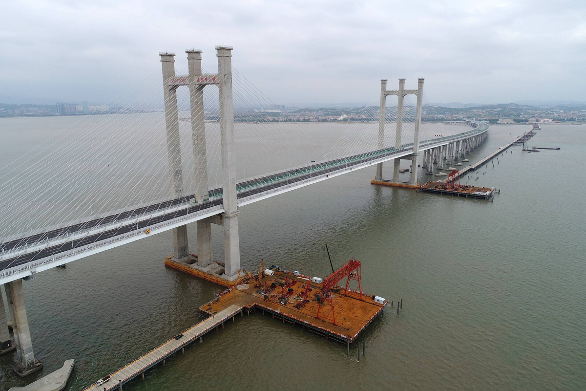 中国首条海上高铁明年将通车能对抗12级大风沿线城市有福了