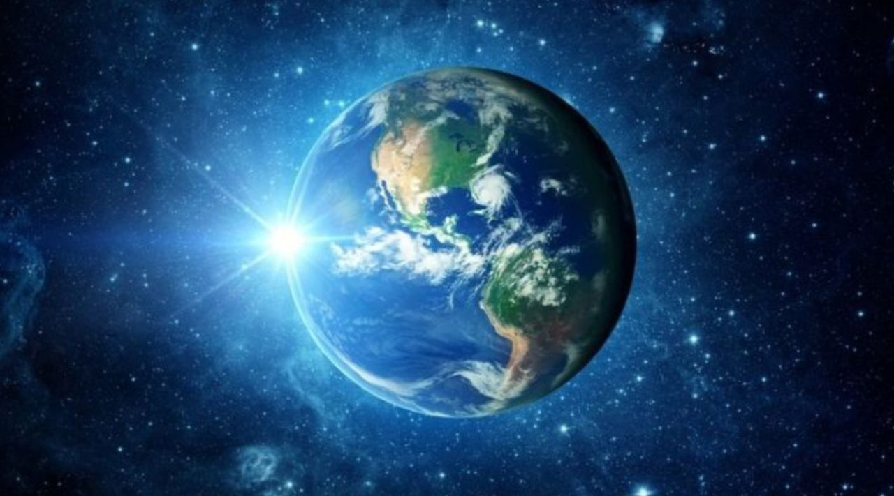 科学|地球重力加速度约为9.8，圆周率的平方约为9.87，为何如此相近？