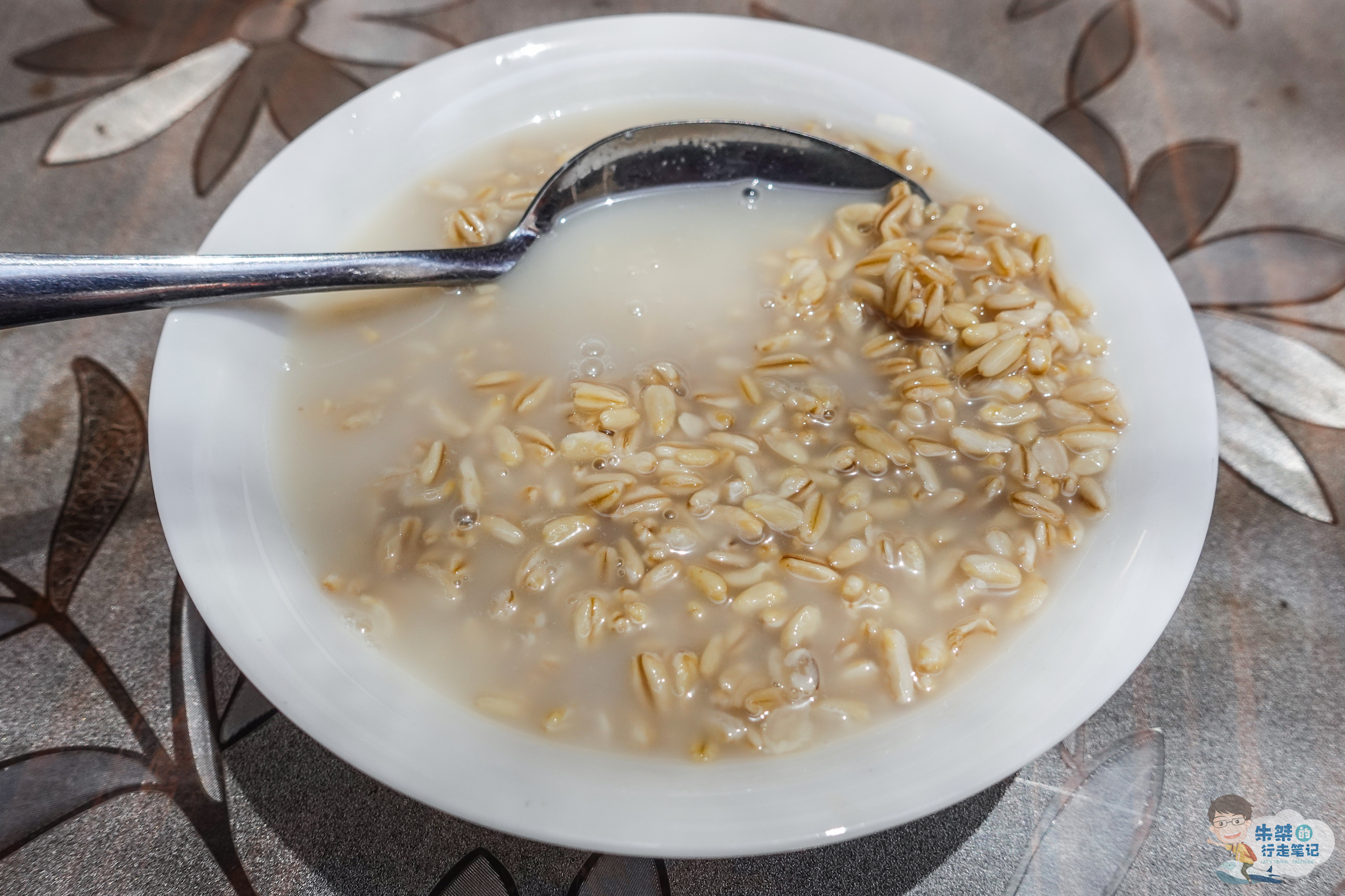 当然还有夏日必尝之神器陇西甜醅子,其实就是醪糟,只不过和我们平时