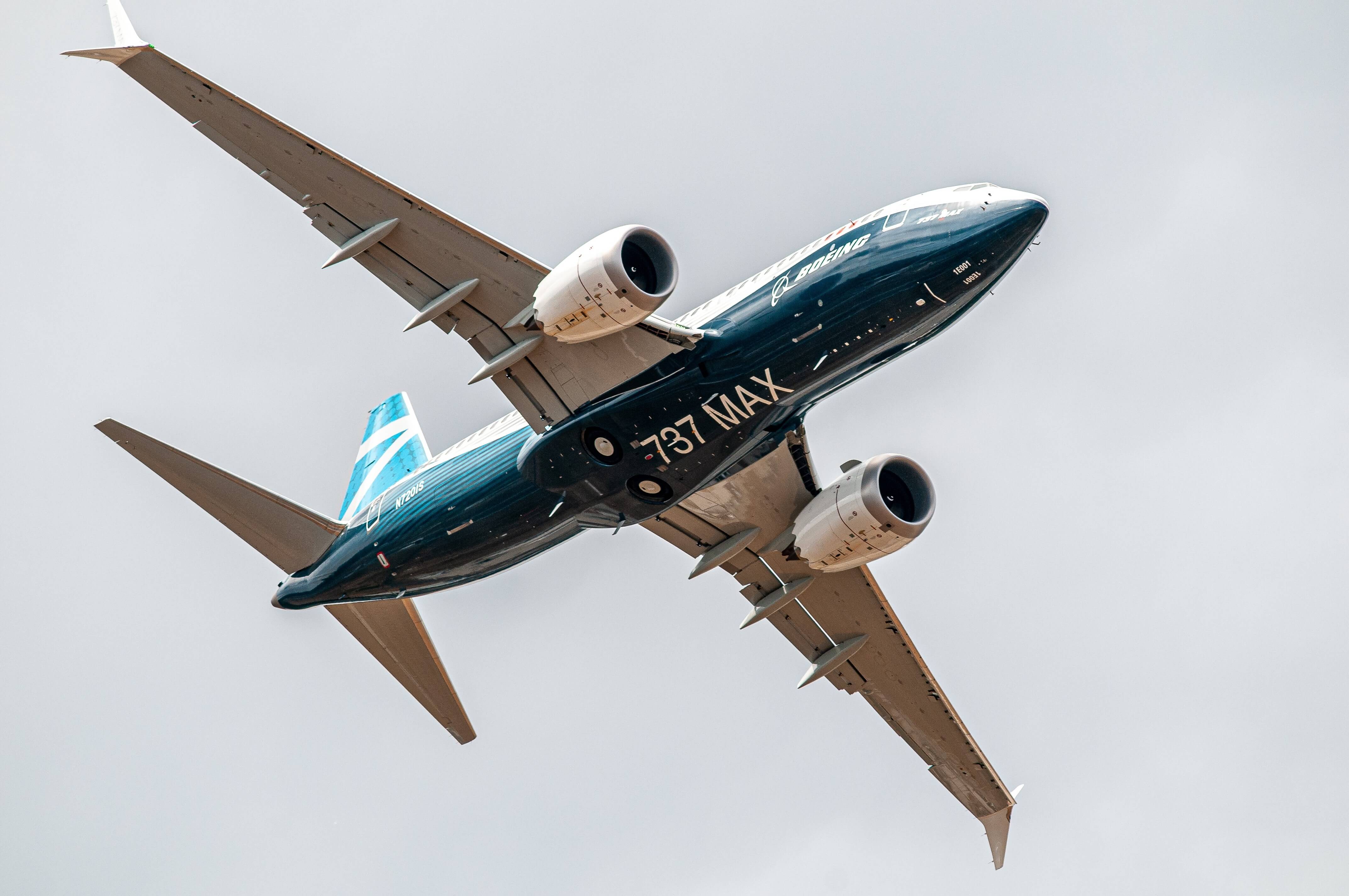 波音公司6月8日宣布,在5月向买家交付了17架飞机,包括10架737 max和5