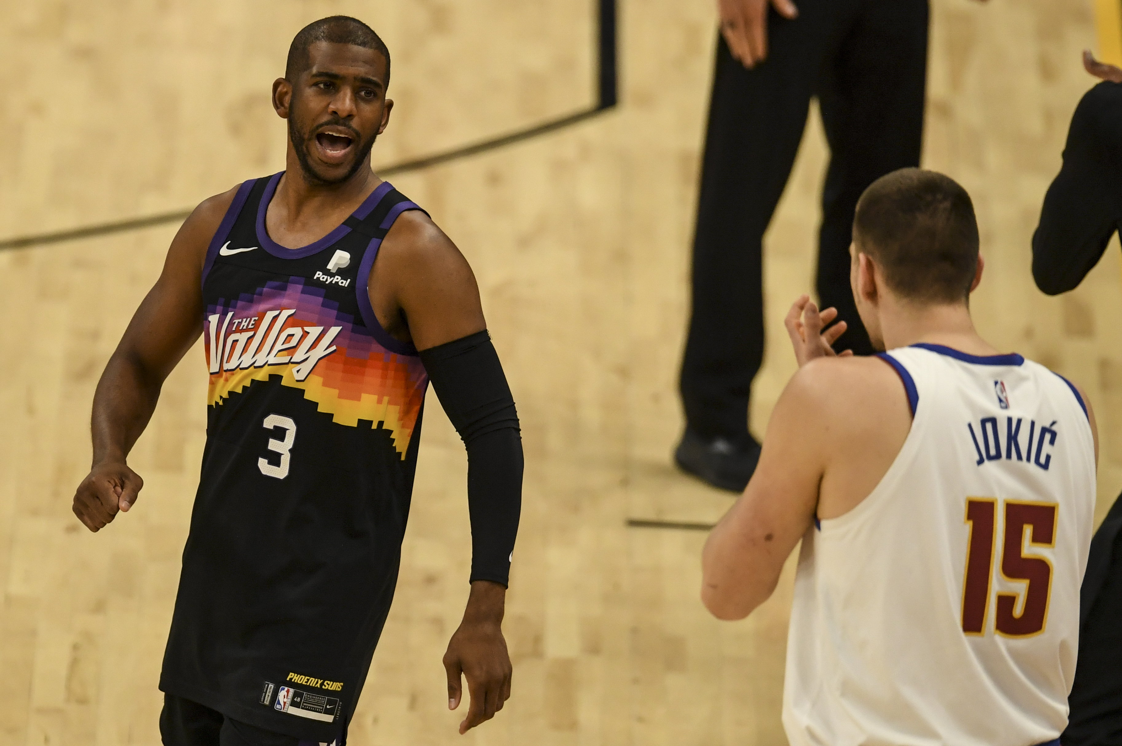 nba太阳2比0领先掘金保罗破纪录胖揍mvp