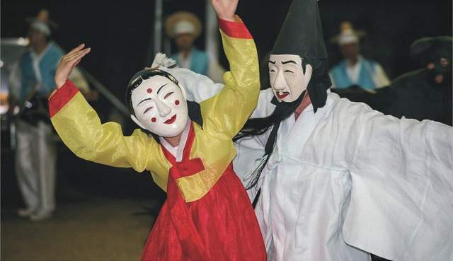 韩国:江陵端午祭