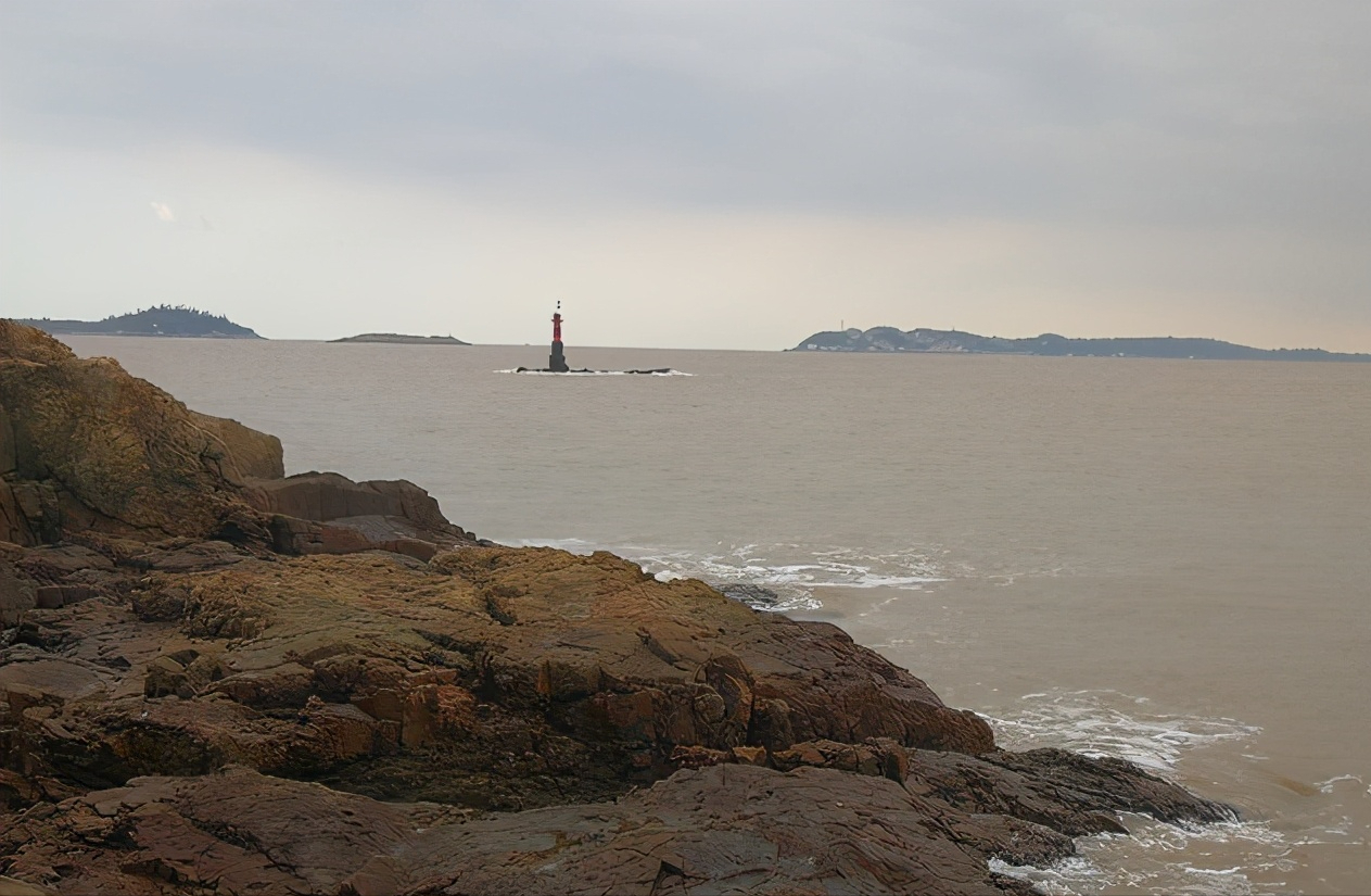 探村台州玉环白马岙村碧海金沙之间流传古礁的传说