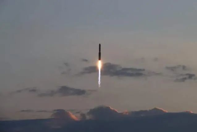 卫星|长征六号发射成功，钟子号卫星星座02组卫星顺利入轨