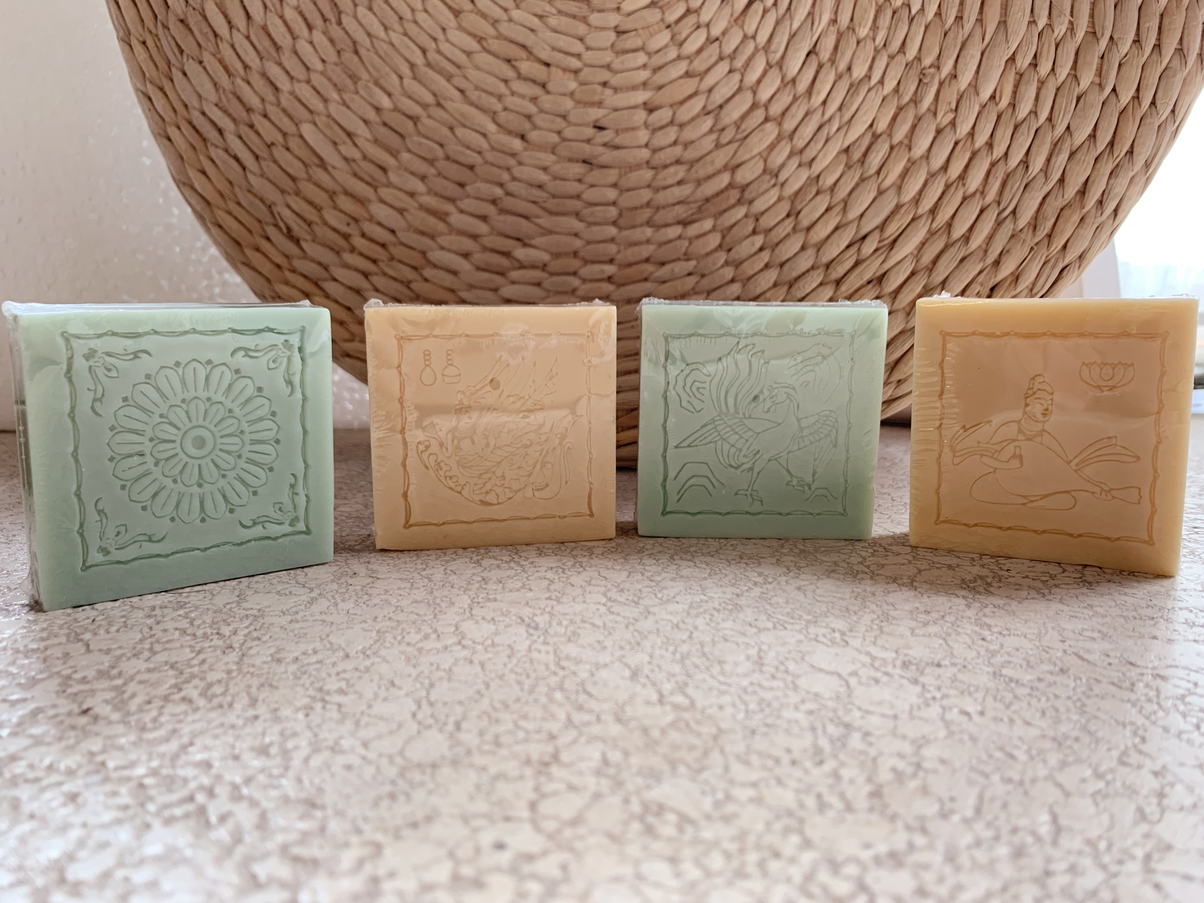 文创盲盒快来这个展览里有一套四款盲盒手工皂可以抢