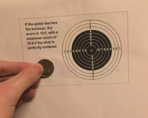|为何气步枪选手要穿厚重射击服，气手枪不需要？心跳都会影响夺冠