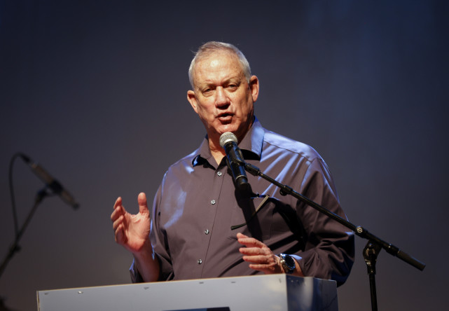 以色列国防部长本尼·甘茨 资料图