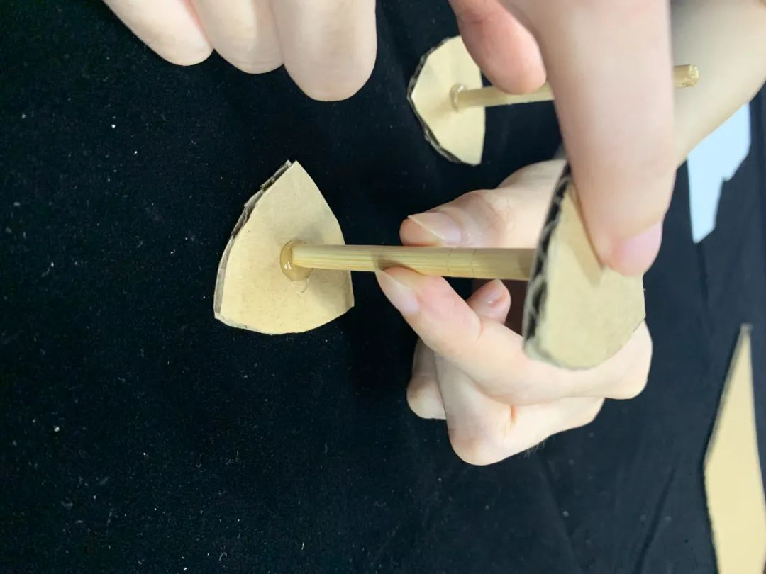 |谁说车轮都是圆的？我偏要做个有棱角的！｜正经玩
