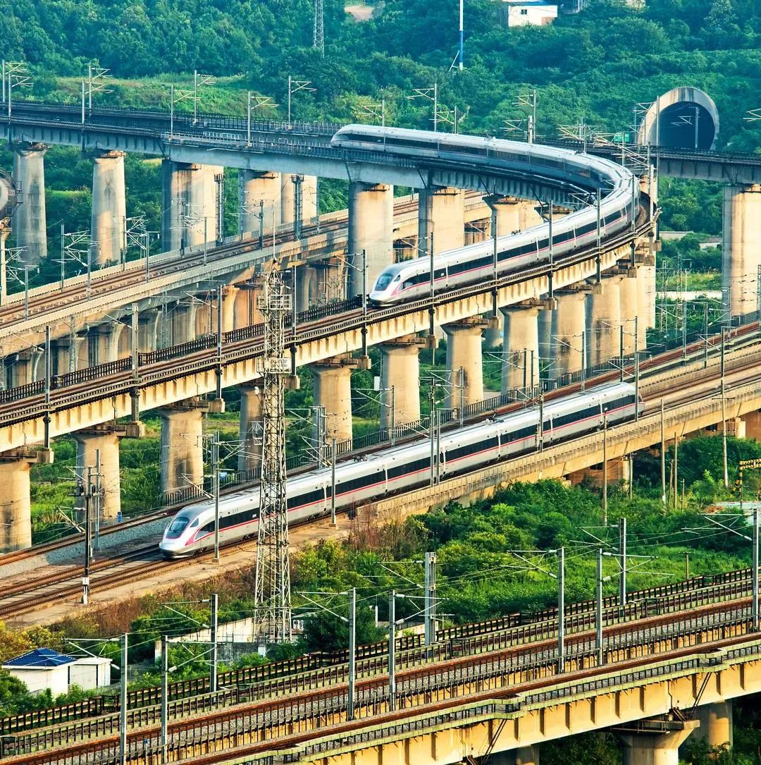 中国铁路发展史高铁改变了我们什么