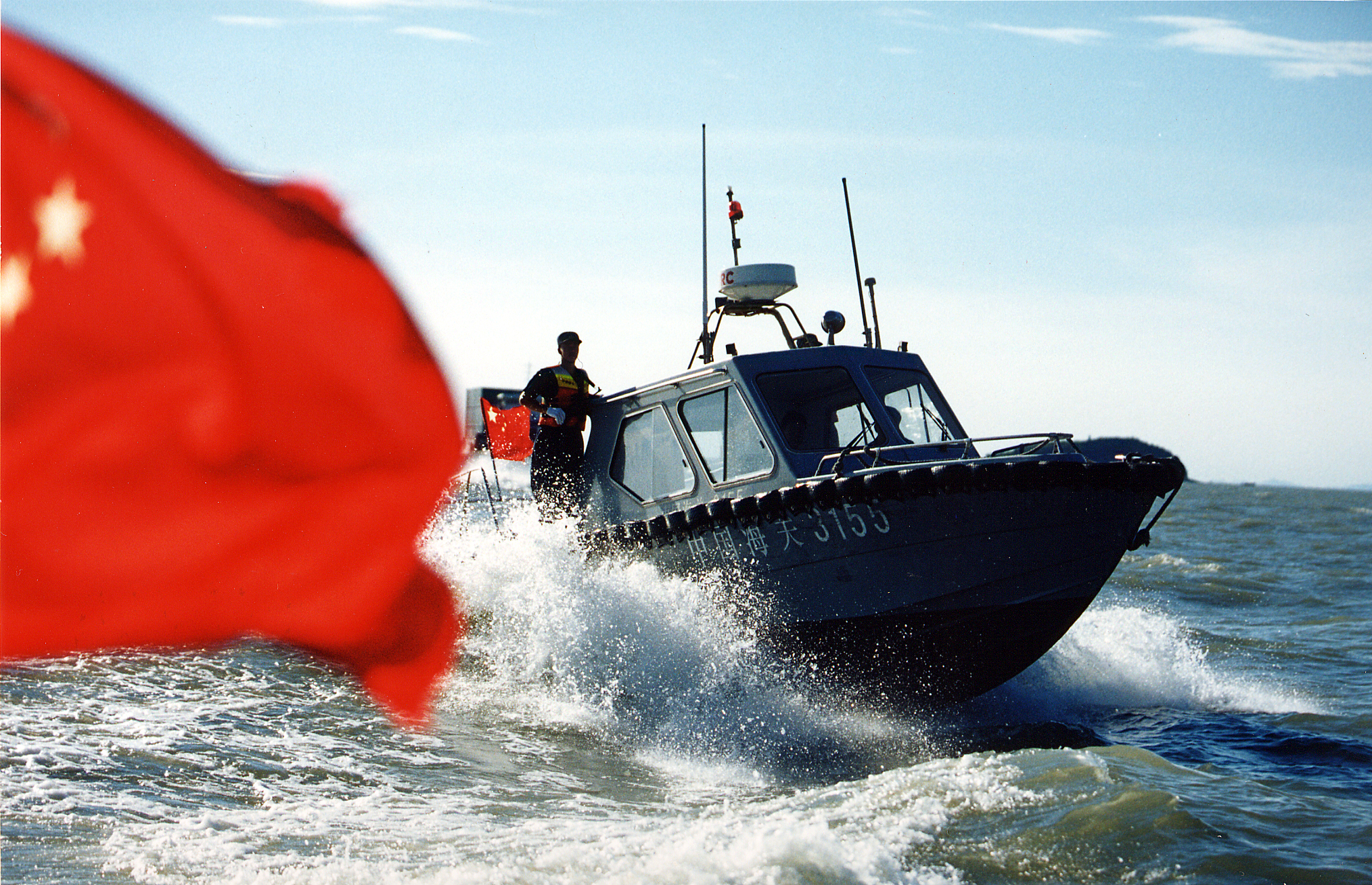 永不落闸的关口33个岛民守卫珠江口逾30年