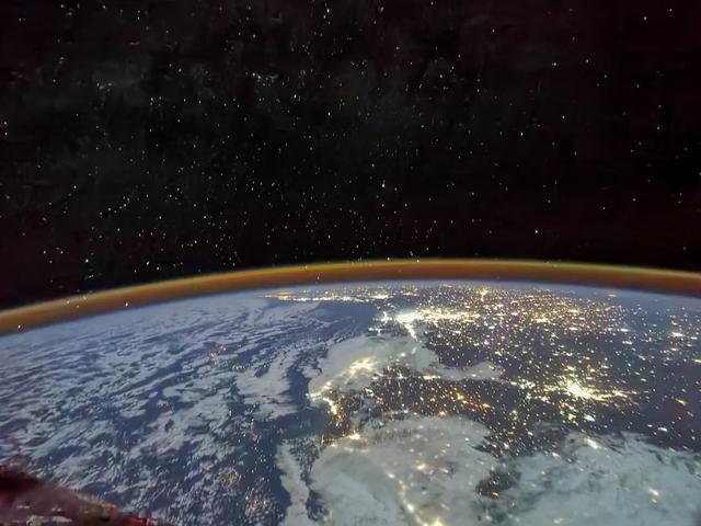中国航天员|美翻！神舟十二号太空大片震撼来袭