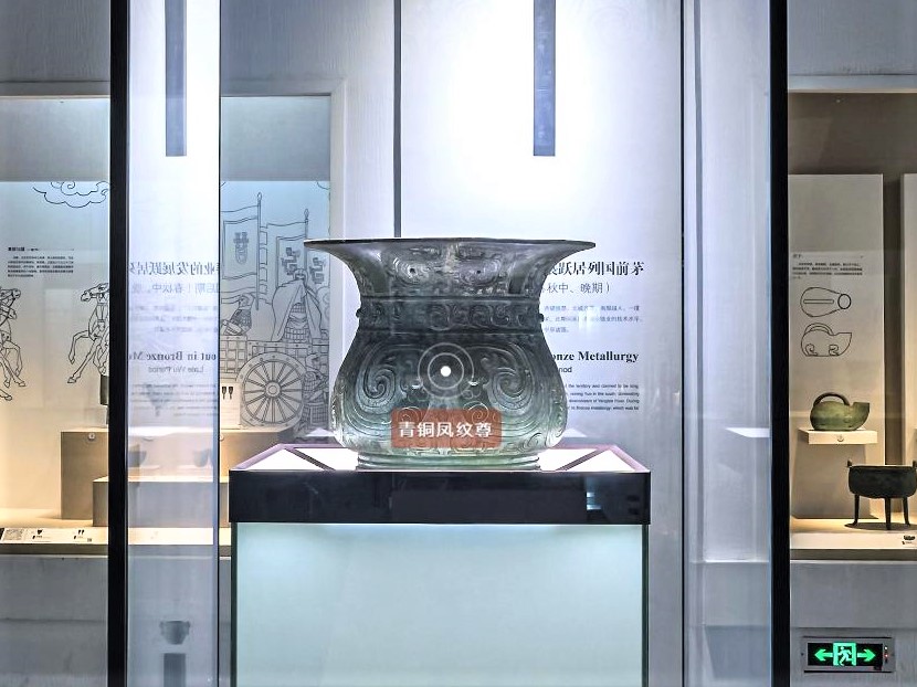 关于镇江博物馆的历史,馆内也有详细介绍在这里就不多做介绍了.