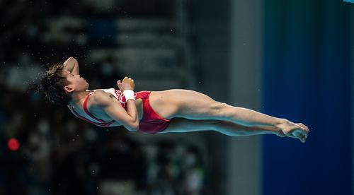 全运会谢思埸卫冕三冠王广东跳水6金创历史最佳