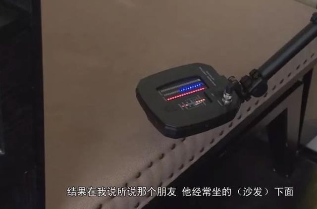 针孔摄像头|偷情与偷窥：反偷拍猎人眼里的信任危机