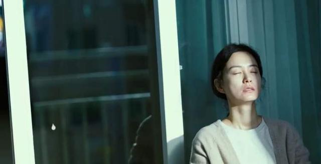 针孔摄像头|偷情与偷窥：反偷拍猎人眼里的信任危机