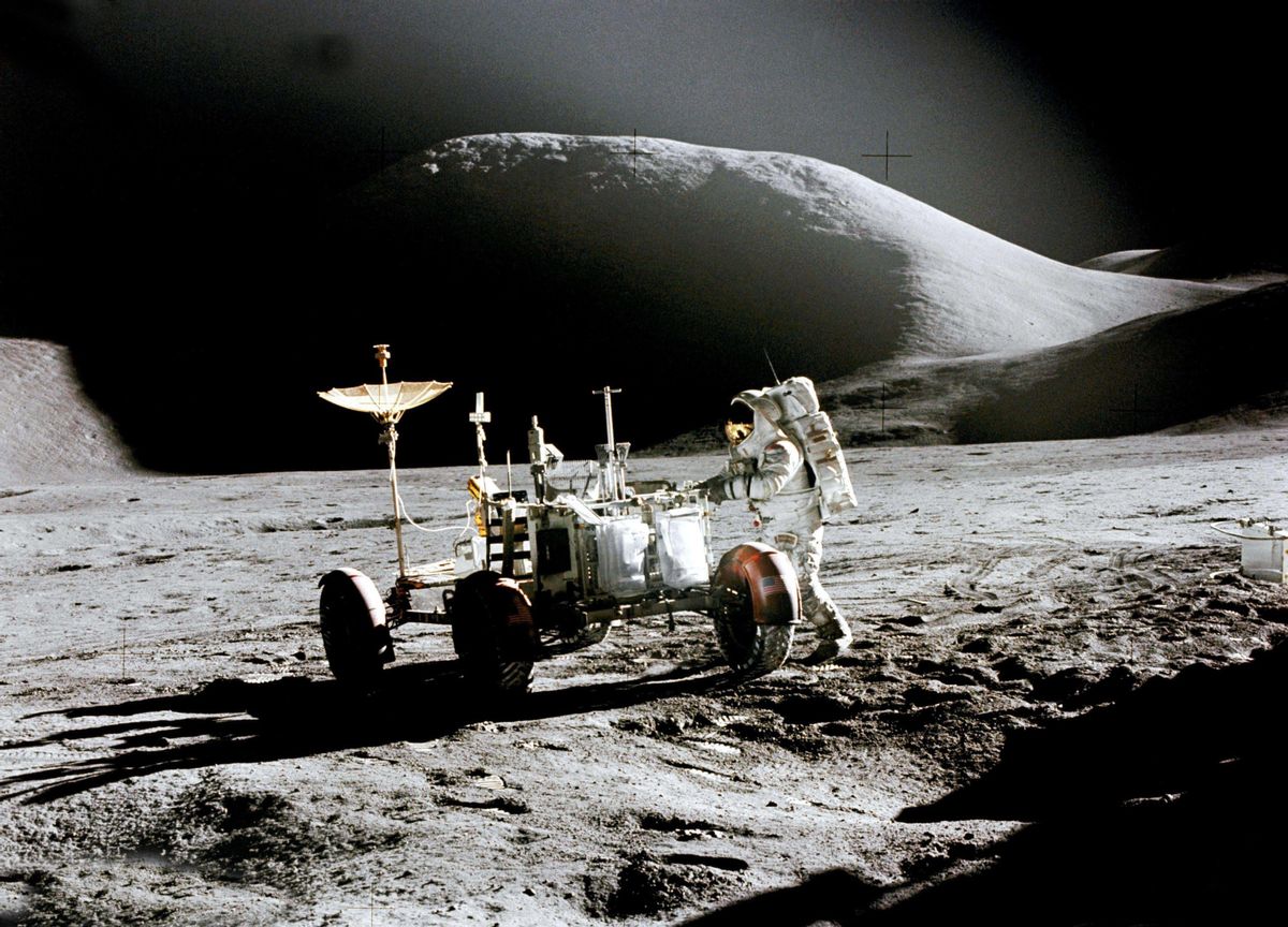 宇航员|骗局？月球上没有火箭和发射塔，美国宇航员是如何返回地球的？