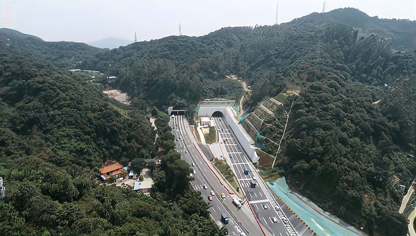 石门堂山隧道扩建工程今日通车啦