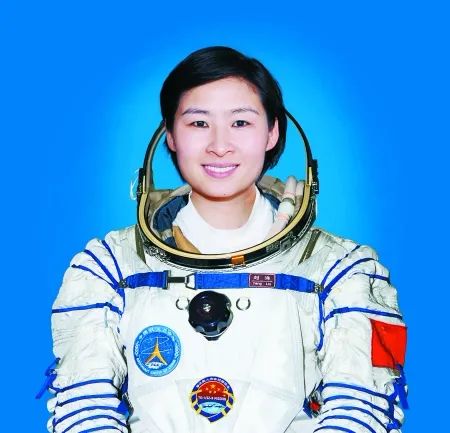 女航天员|新“太空出差三人组”国庆启航，将有一名女航天员