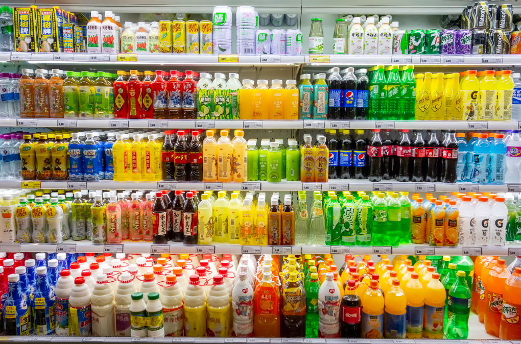 玻璃瓶|塑料瓶、玻璃瓶、纸包装，饮料的包装这么多，是为了好看么？