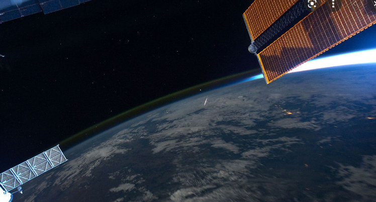 天文|太空碎片，关于流星，你想知道的都在这里