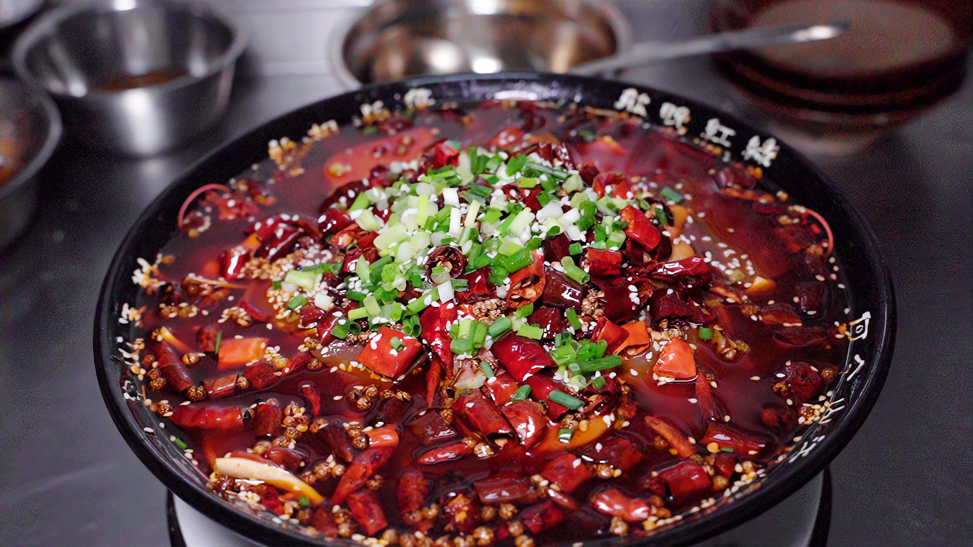 重庆人的江湖菜毛血旺7种食材的绝妙搭配3个关键点巴适惨了