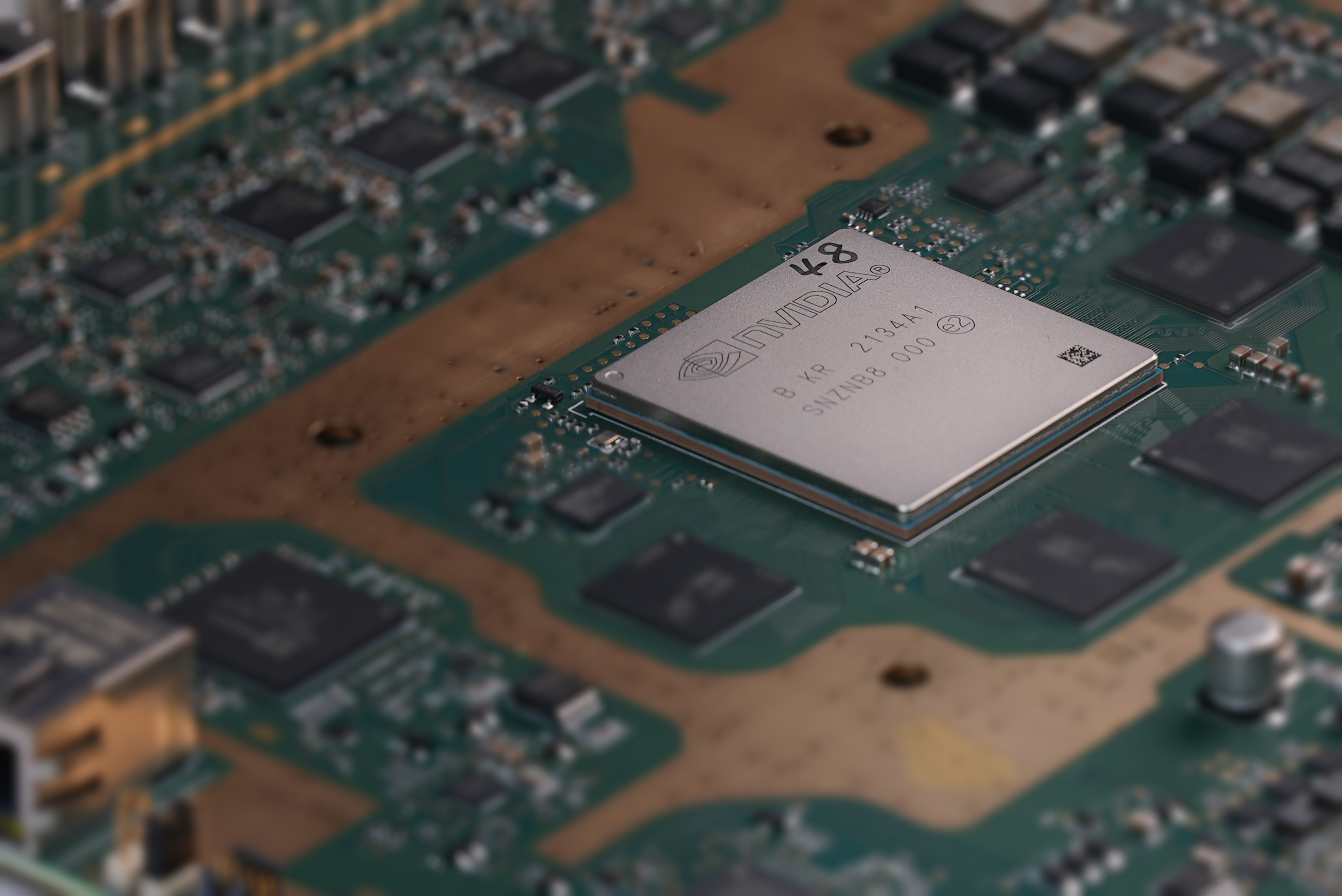 最新芯片就位智己汽车将搭载英伟达orinx芯片