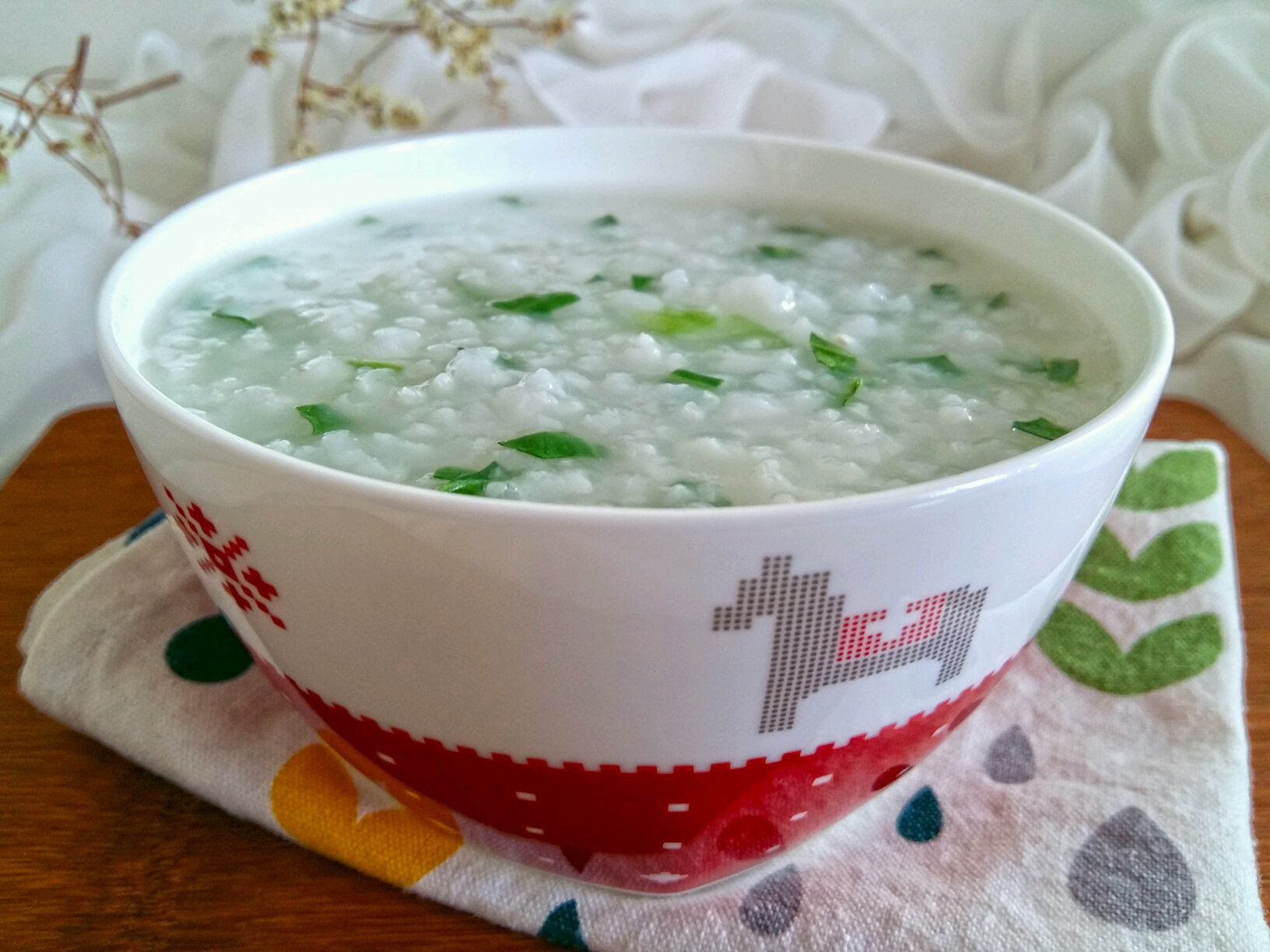 早晨喝碗热米粥最有益于健康