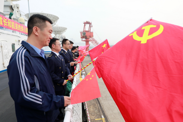 载人飞船|远望3号船完成“神十三”海上测控任务安全返航