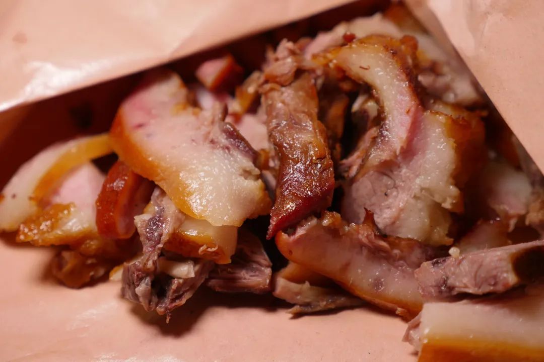 山东美食探秘菏泽的羊肉汤诸城烧肉朝天锅