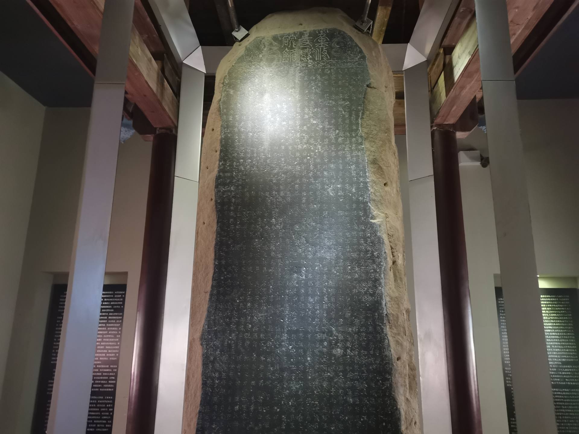 探秘甘肃小城武威,古迹丰富文物众多,还发现中国罕见的神秘西夏碑_人