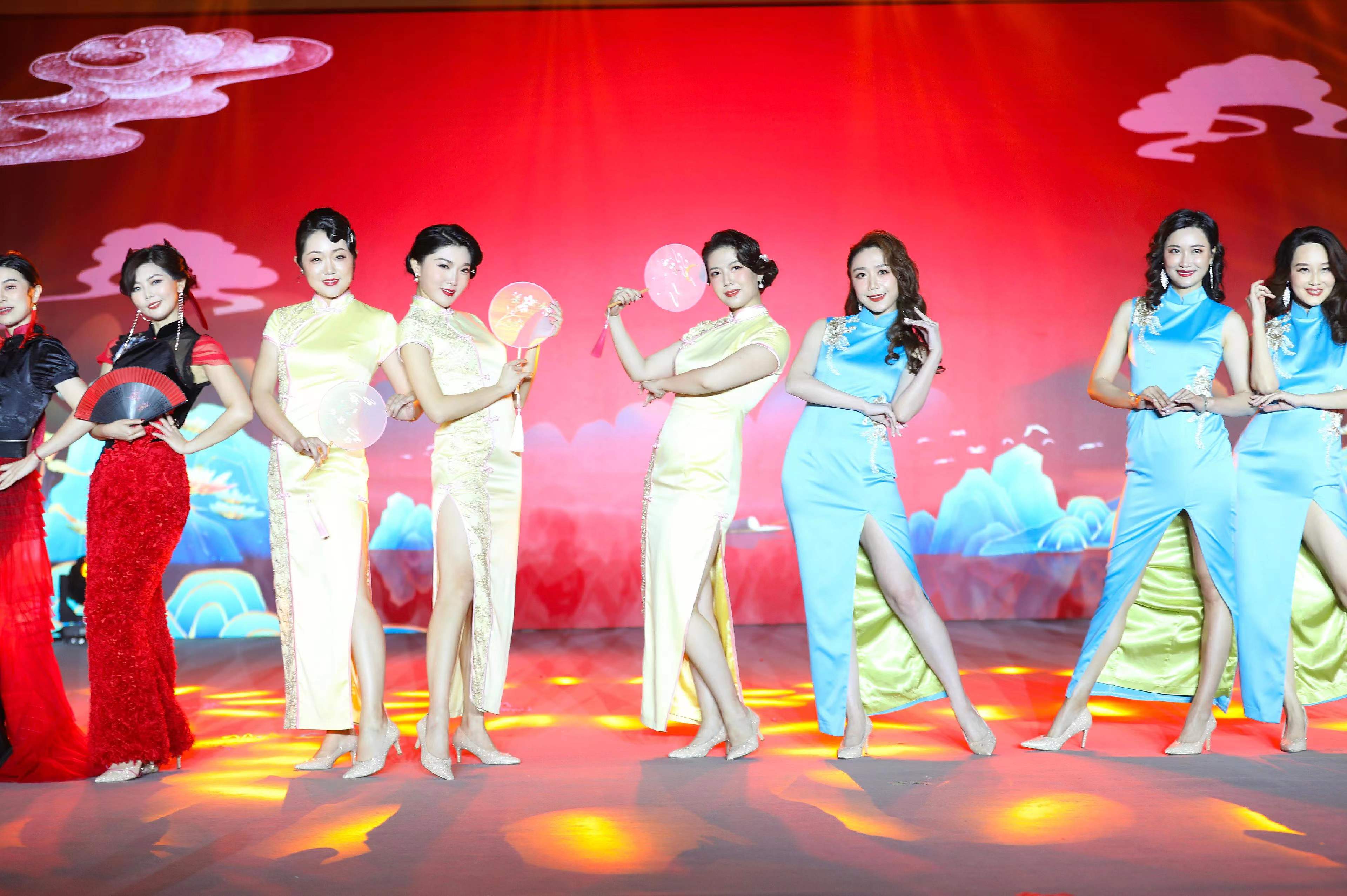 传统碰撞时尚首届大湾区旗袍巾帼风采大赛决赛举行