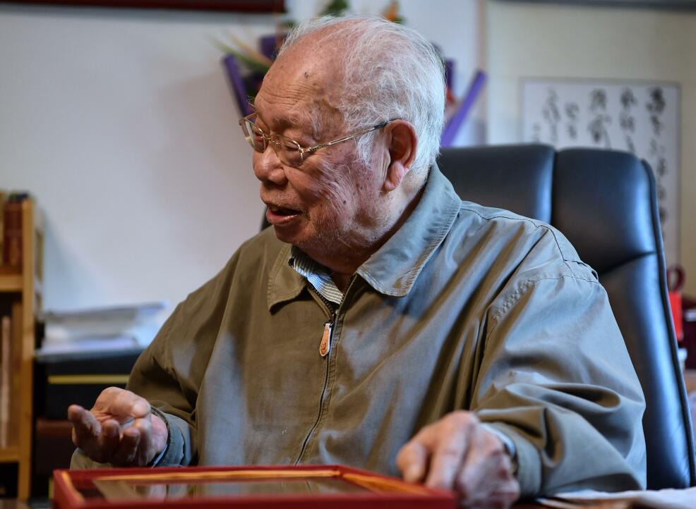 阿来书房雅启马识途西南联大甲骨文笔记新书发布