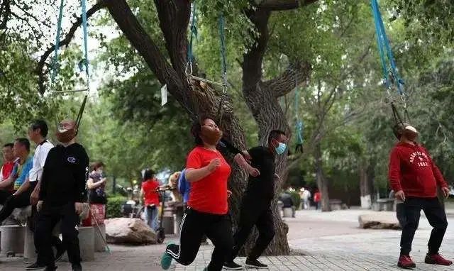 重庆幸福公园上吊图片