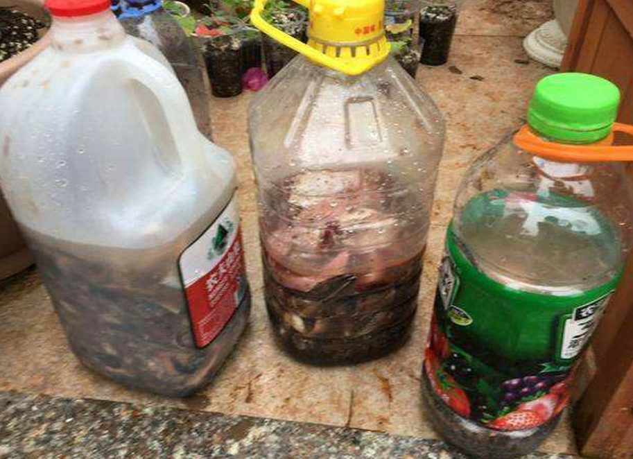 3,发酵有时间我们自制农家肥发酵是有时间的,看到好多人都在说发酵上