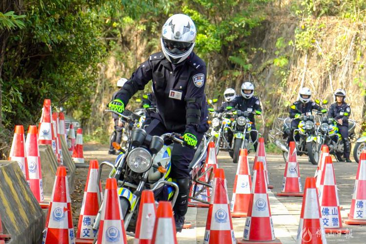 图集佛山铁骑是这样炼成的