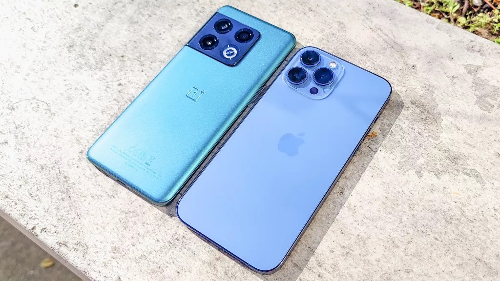 一加10pro与iphone13promax全面对比哪款手机胜出