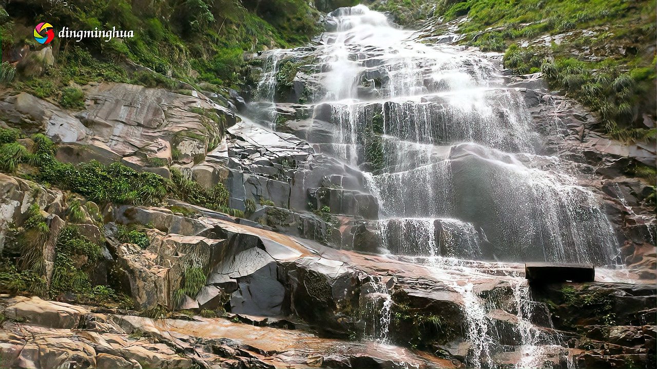 探寻铅山武夷山擂鼓岭百米龙凤瀑布壮哉
