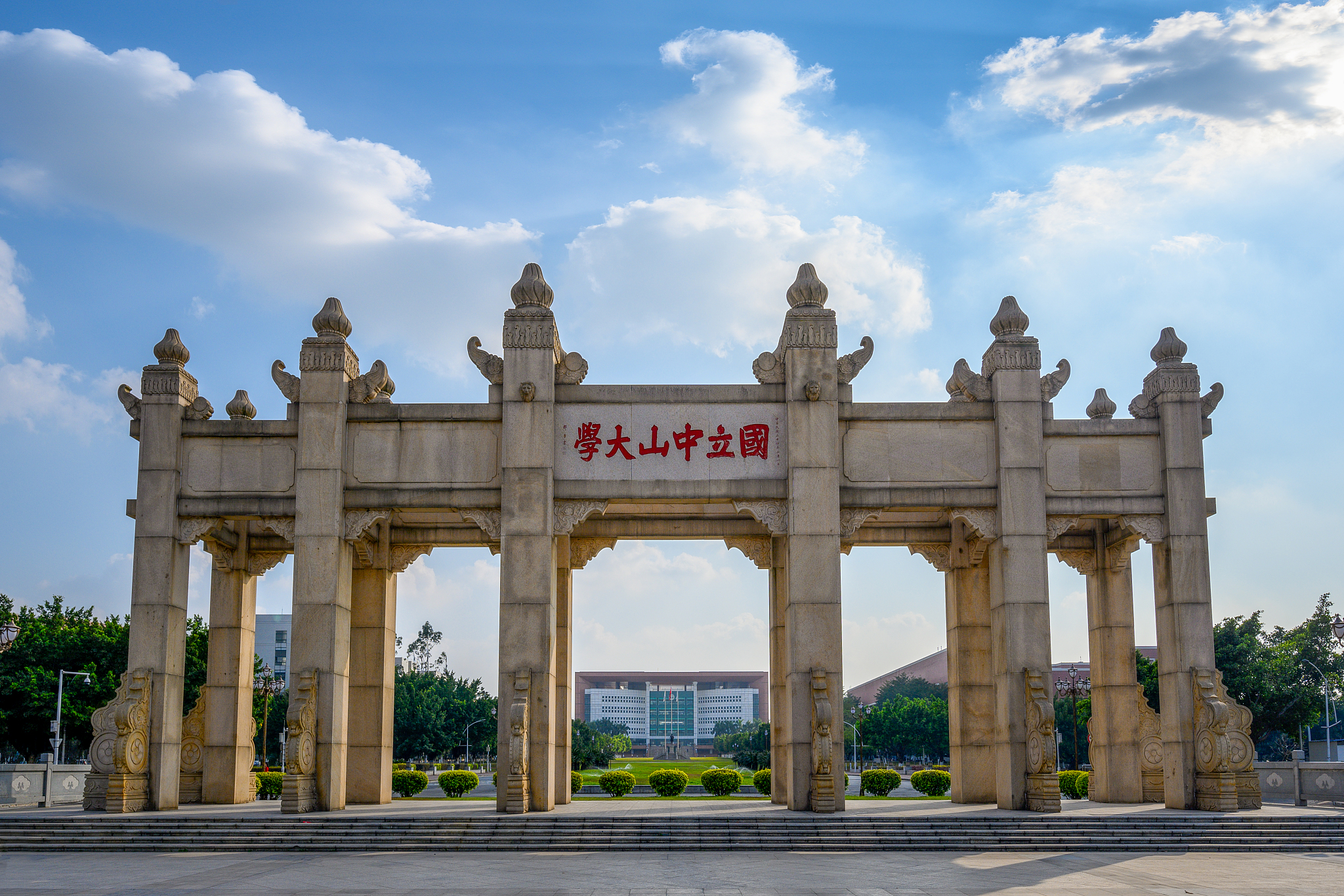 中山大学大学城校区图片