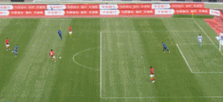 侯煜失误送任意球