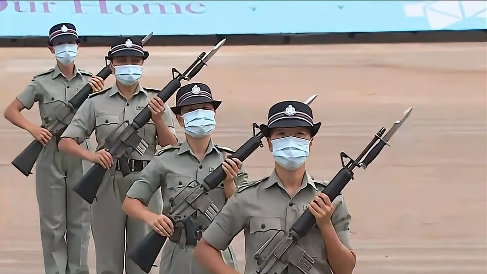 香港多个纪律部队全面采用中式步操港教官是去殖民化重要一步