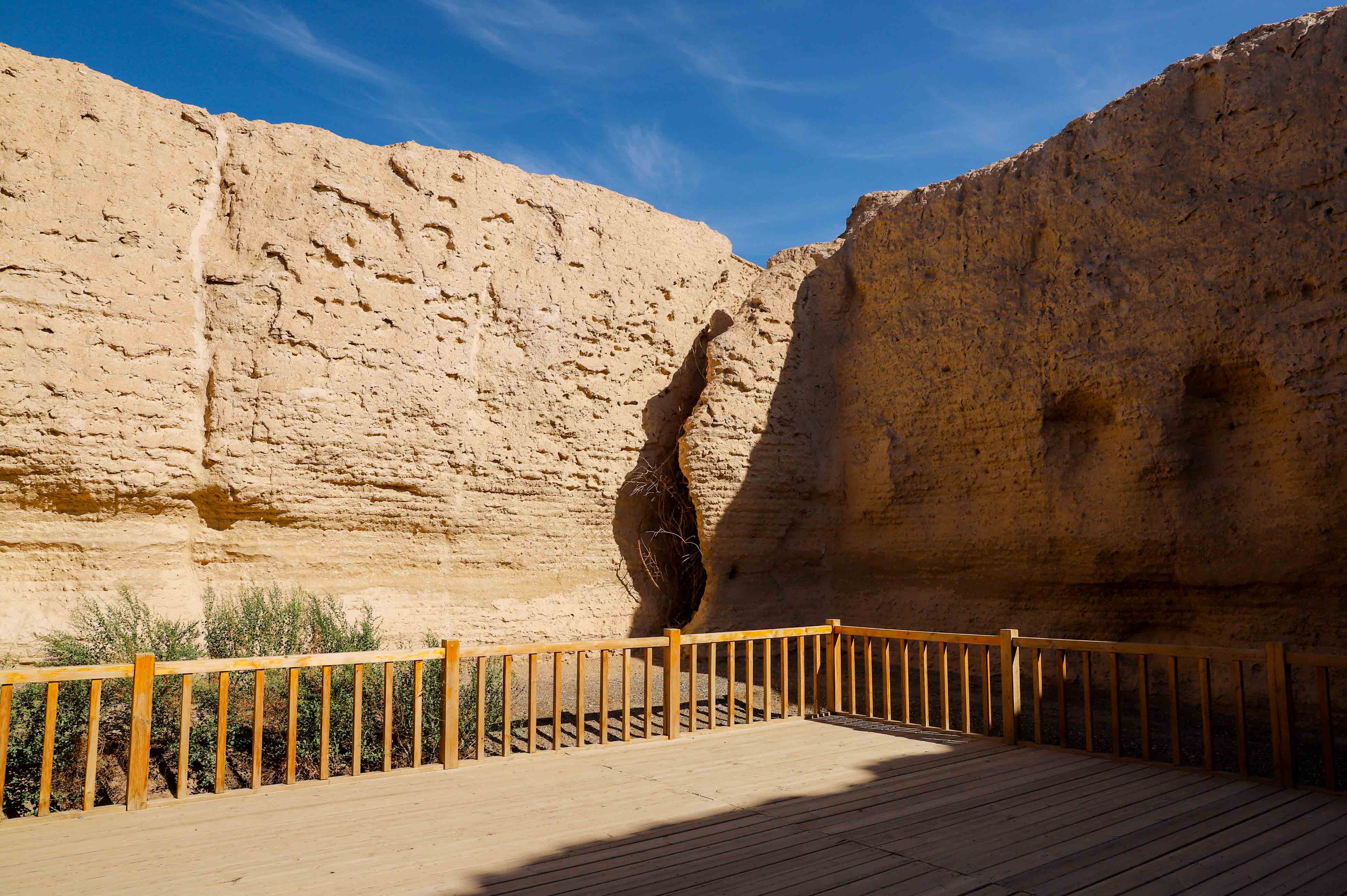 行走敦煌第1天被导游撂下阳关玉门关感慨万千5处风光美到想哭