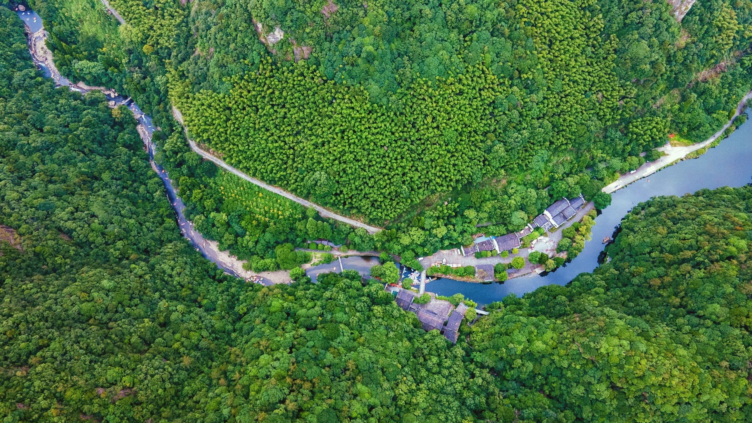 严陵八景七里扬帆,富春江风光的精华所在,被誉为"江南小三峡"_人民号