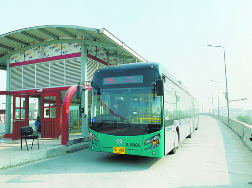 金旅新能源公交车在巴基斯坦白沙瓦运营