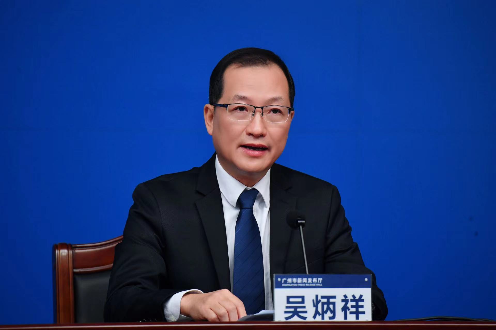 据吴炳祥介绍,2020年以来,广州市商务局积极响应商务部关于推动直播