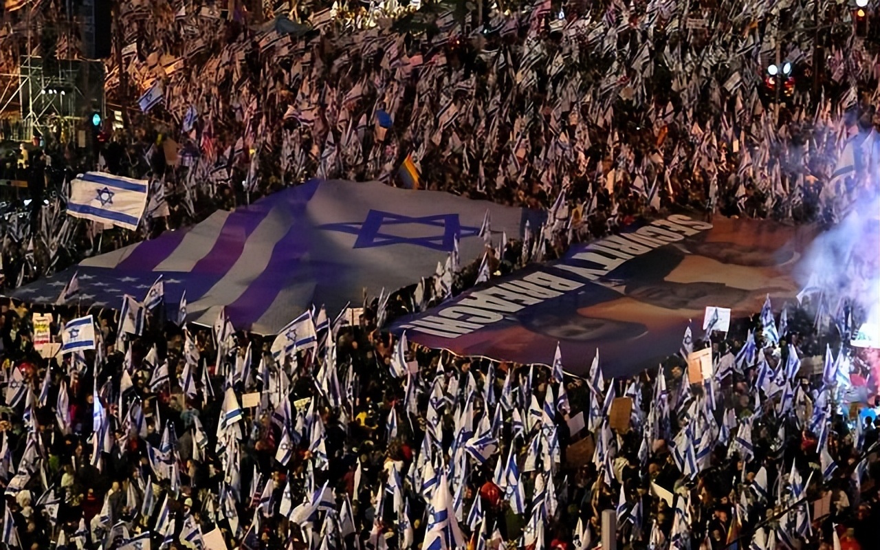以色列全国爆发大规模游行 年轻人对福利不满、抗议高房价
